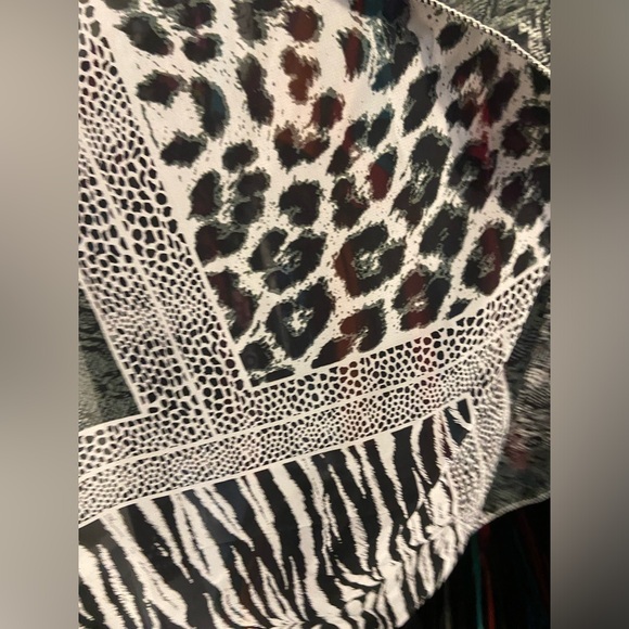 NWT L.I.B. Sleeveless Sheer Kimono Animal Print - Picture 9 of 12